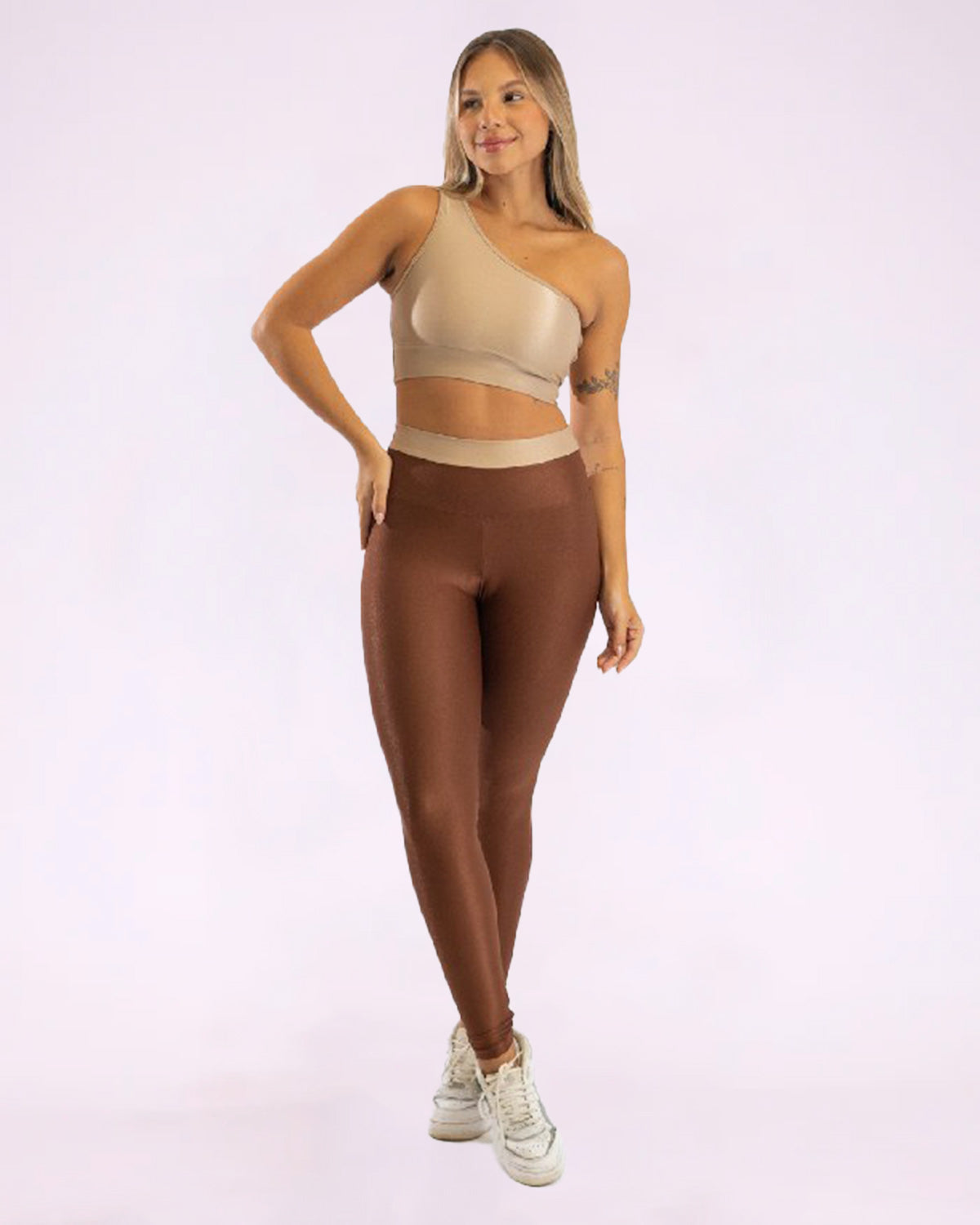 Conjunto Fitness Curve Slim ao Plus Top Ombro Só